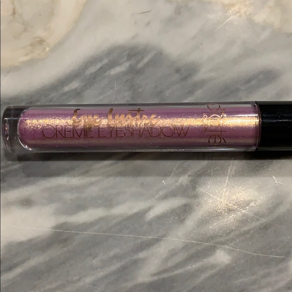 Eyeshadow